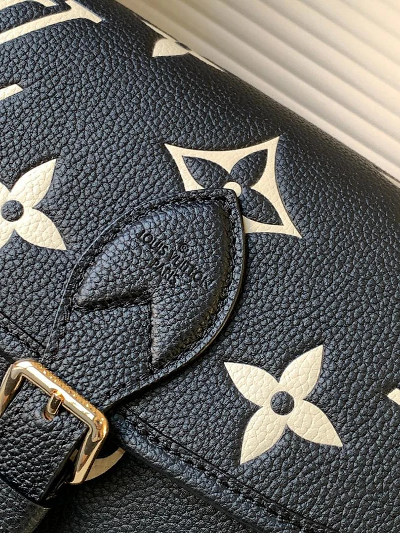 M46584 - view 6