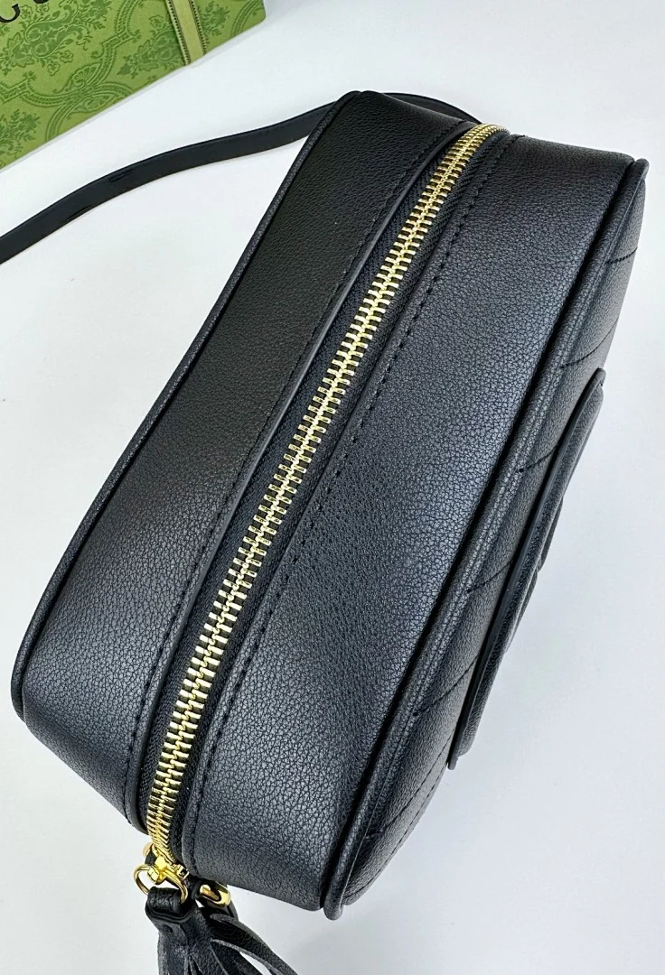 742360 - view 2