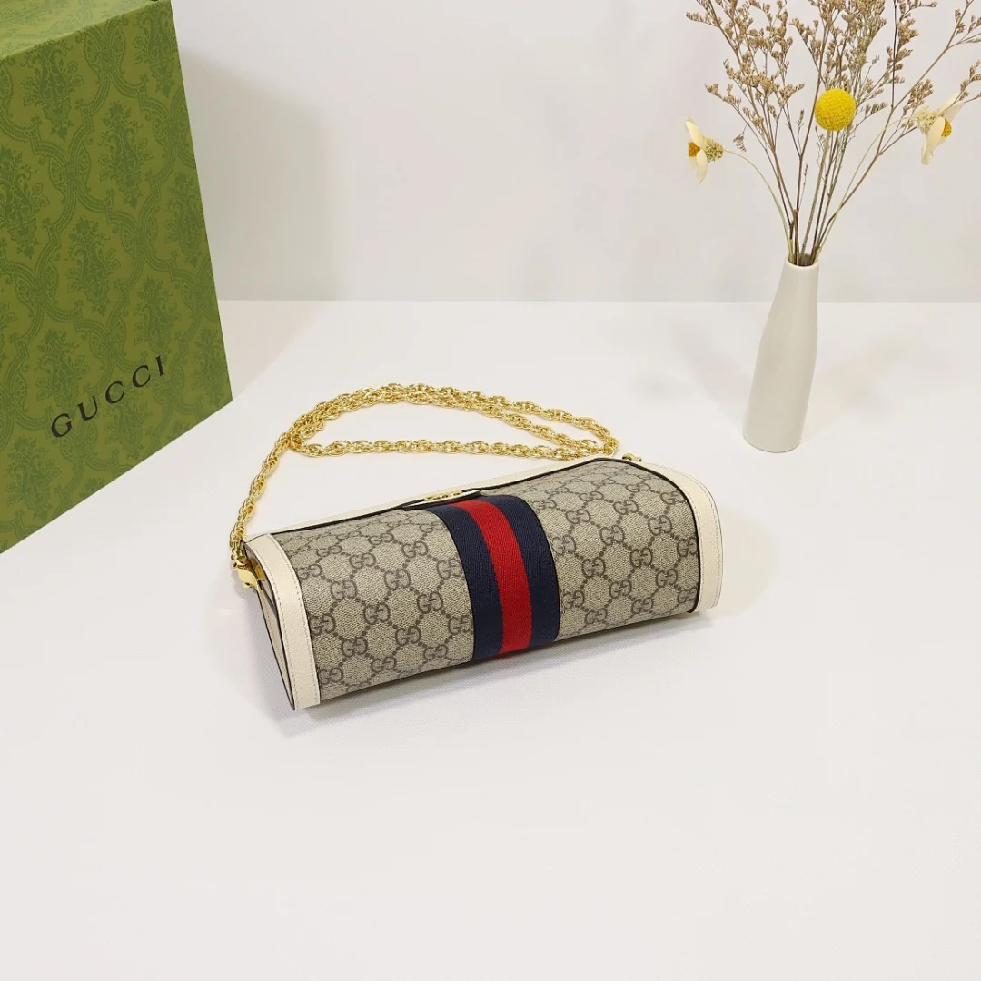 503877 - view 2