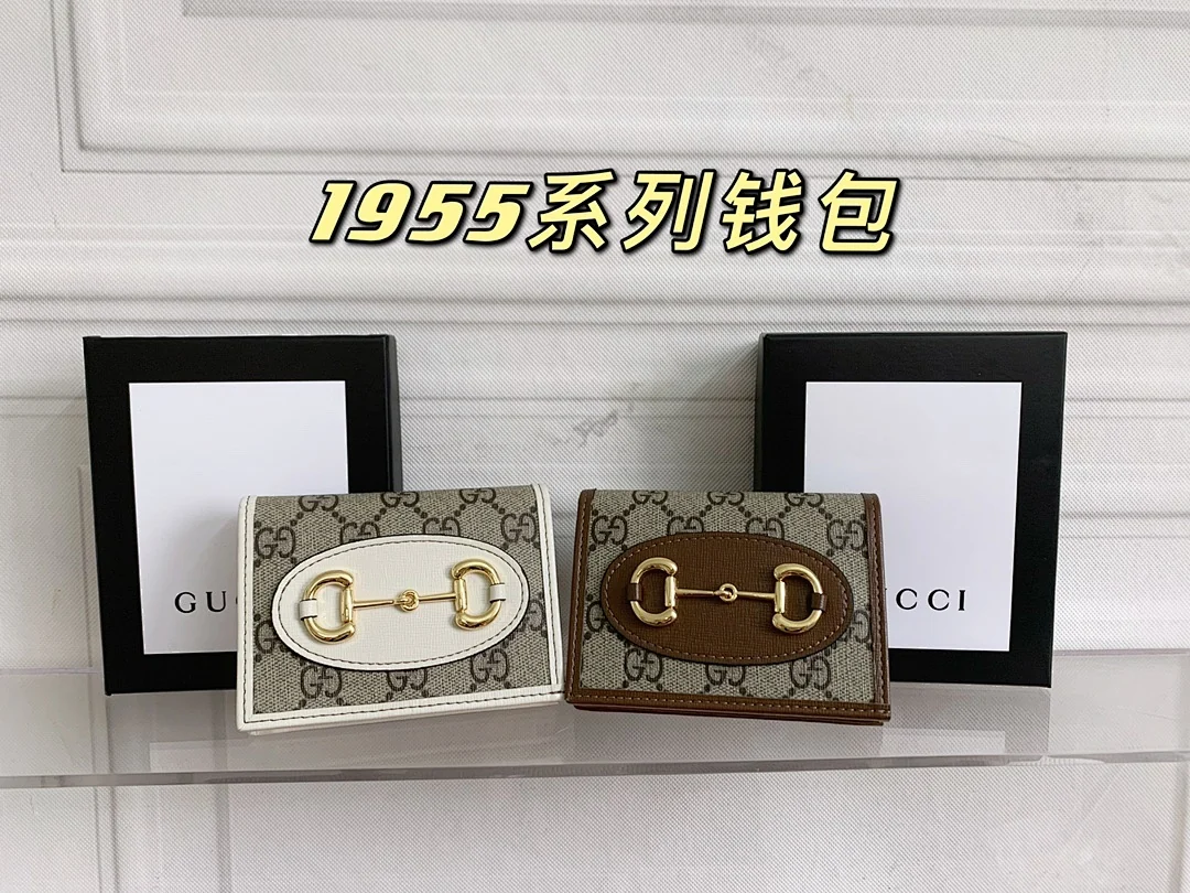 621887