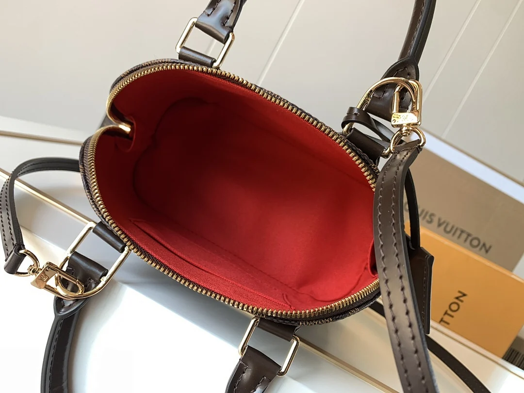 M53152#P630 - view 3