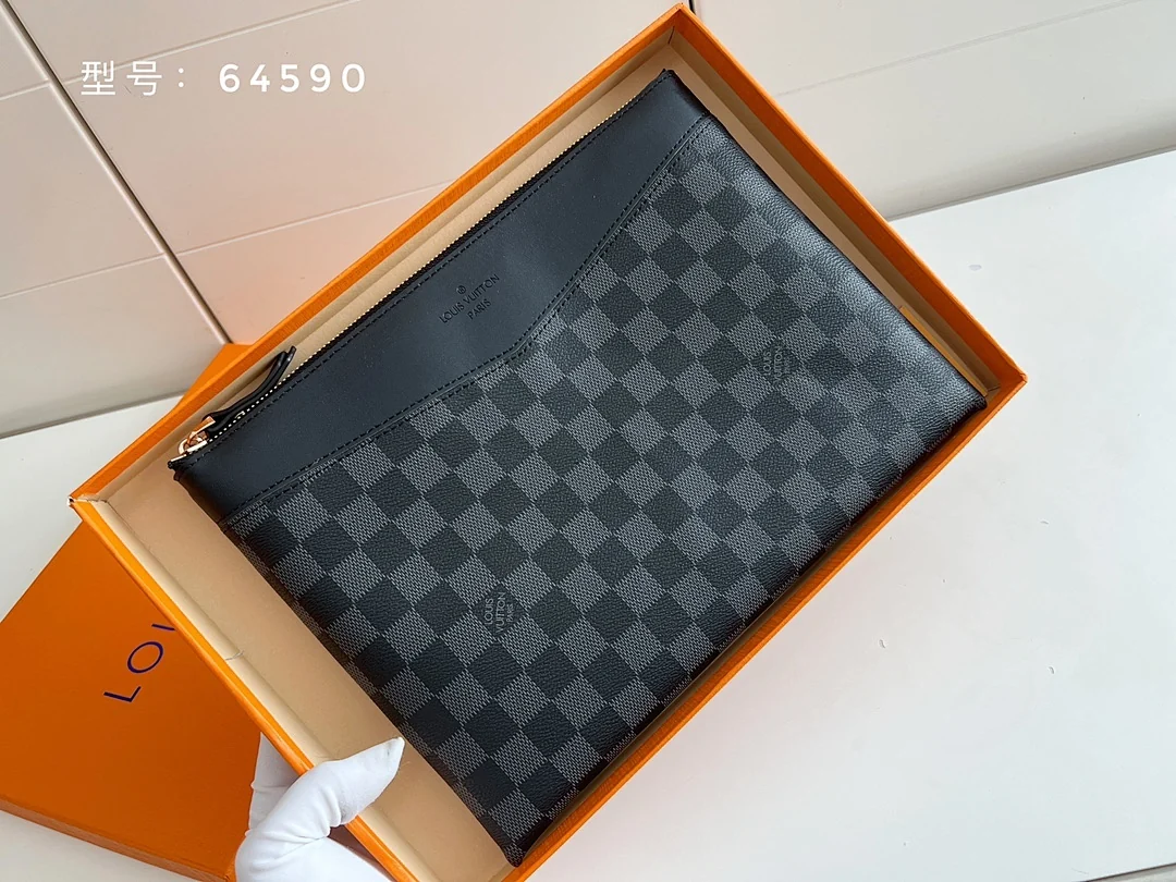64590 - view 9