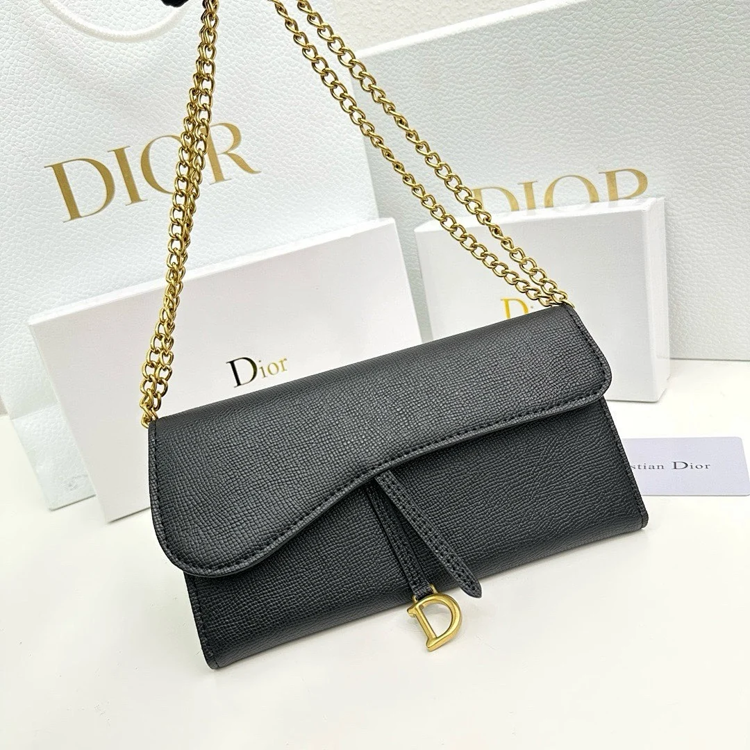 D23 - view 2