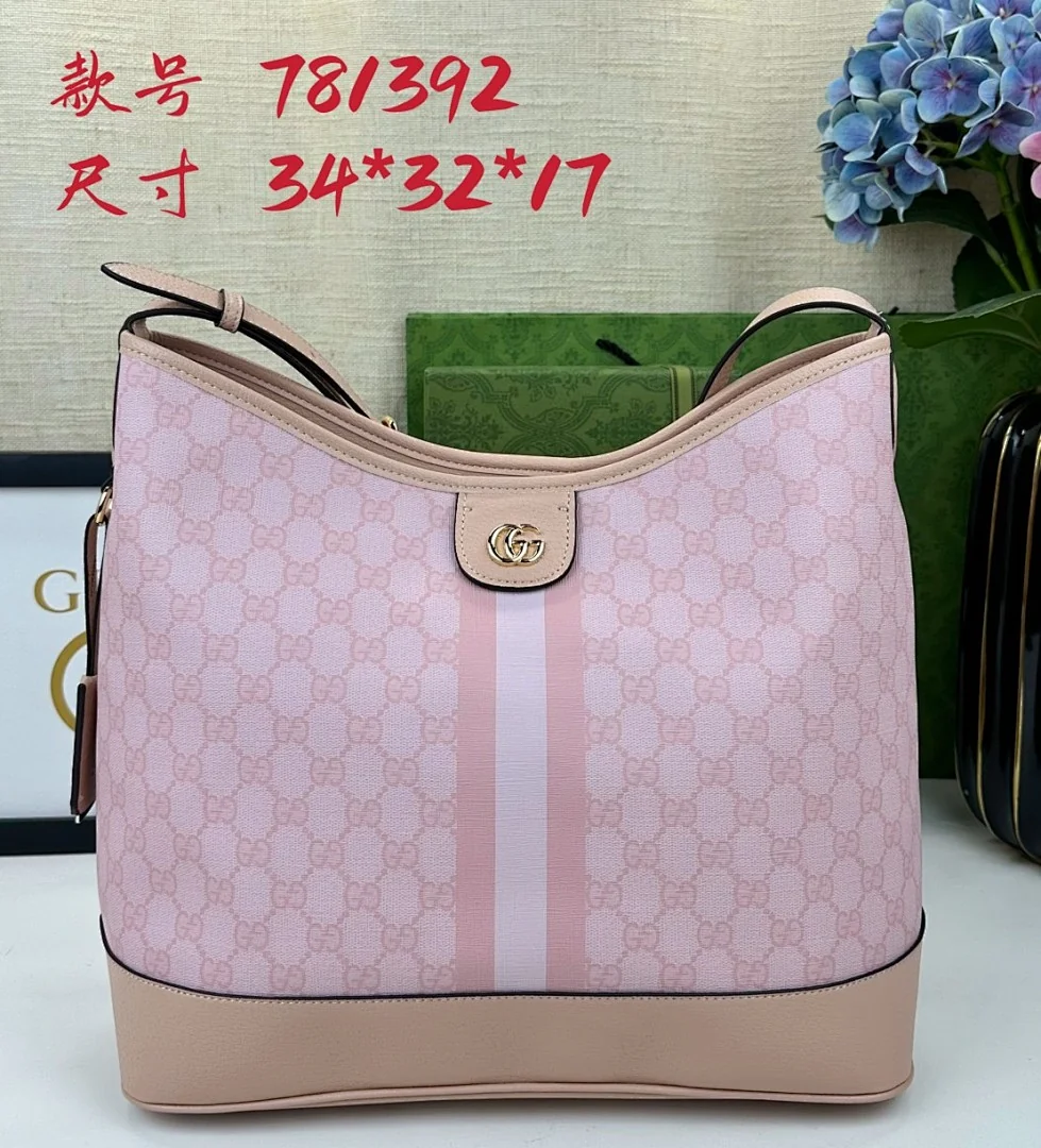 781392 - view 13