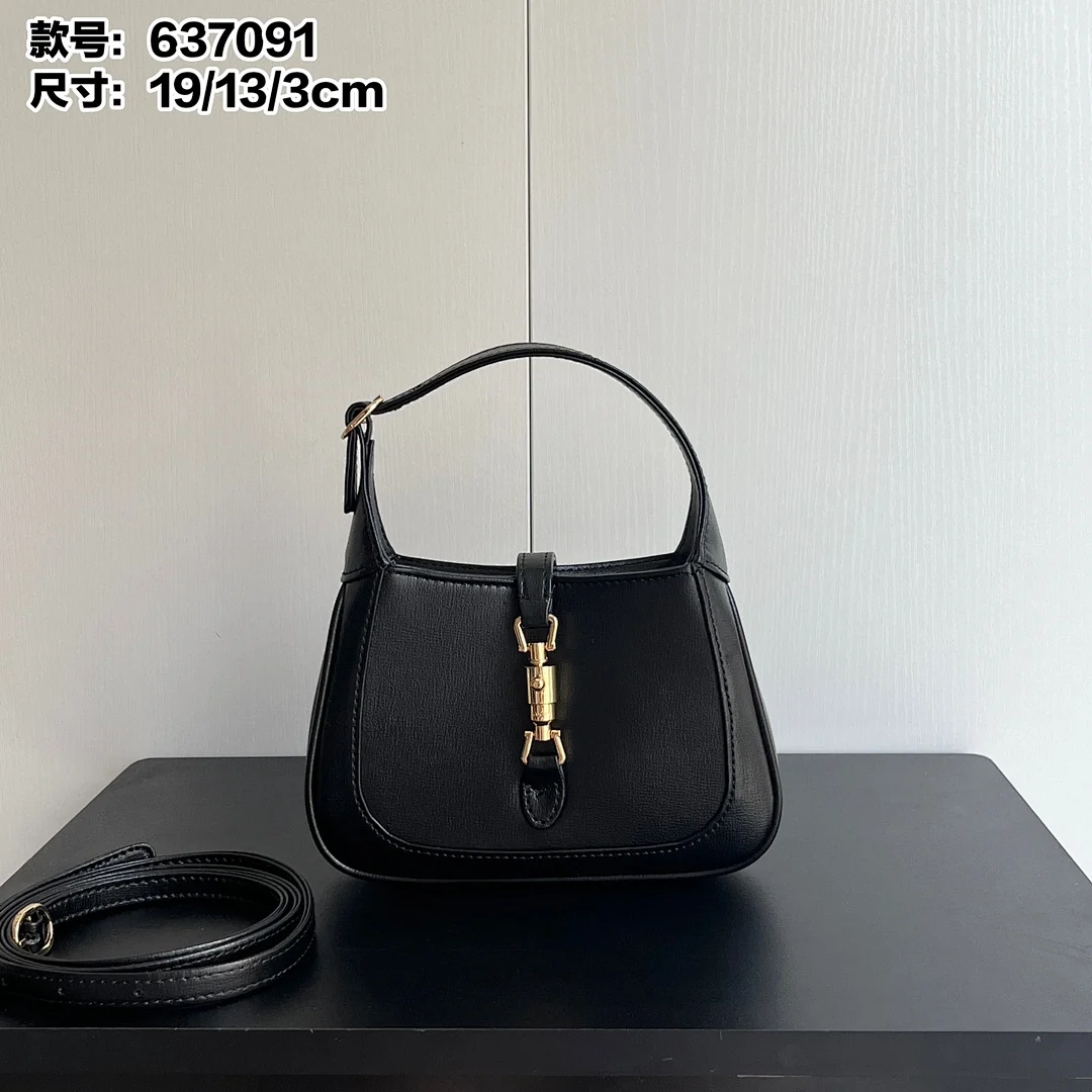636709 - view 13