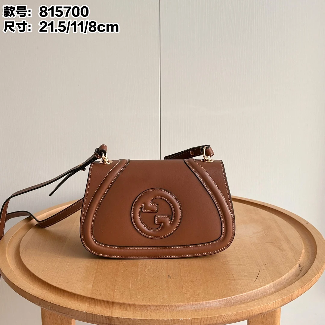 815700 - view 9