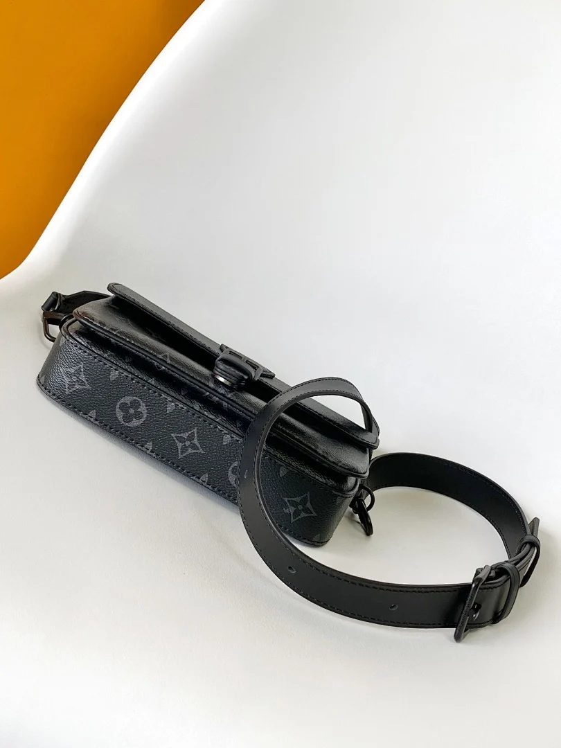 M83567#550 - view 7