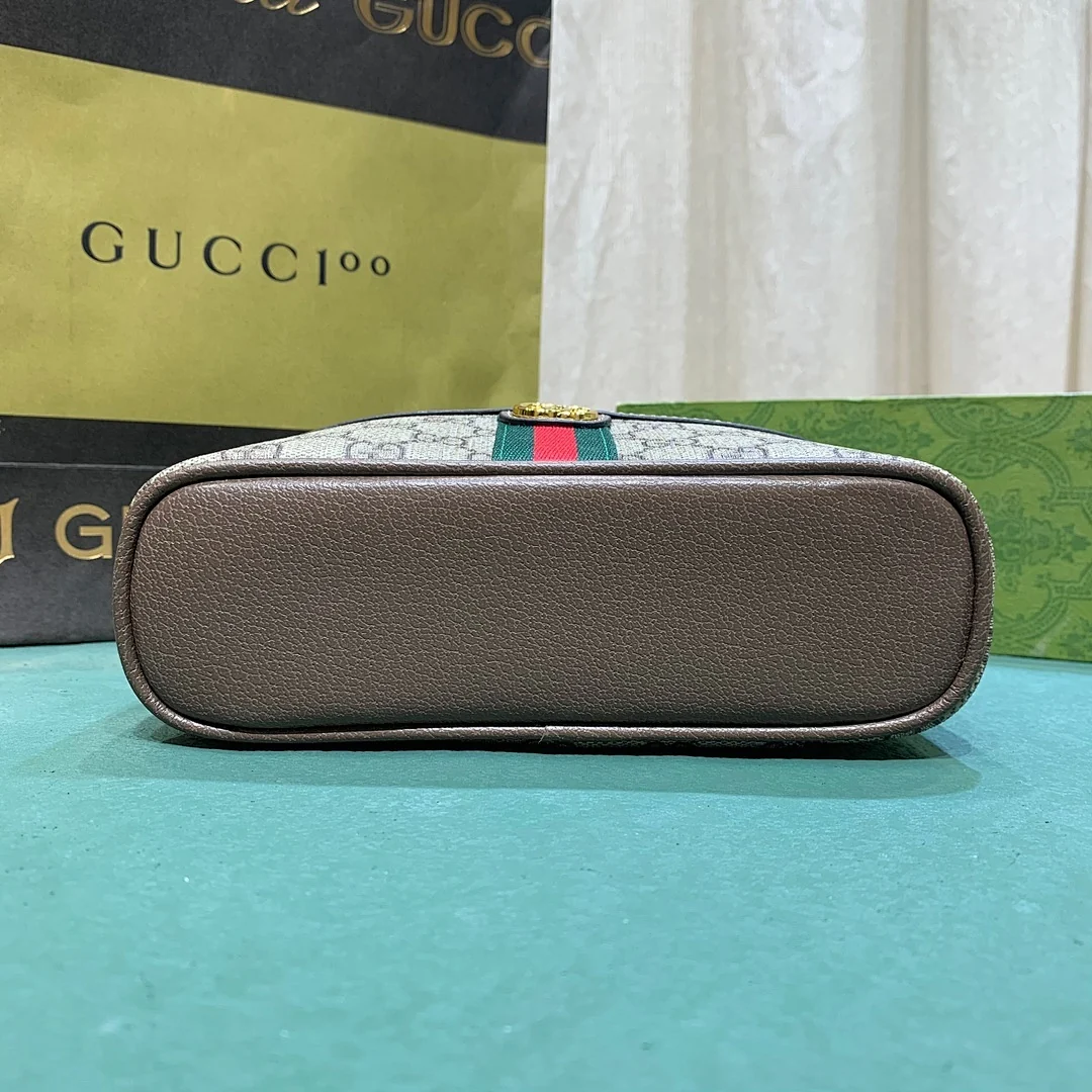 816357 - view 5