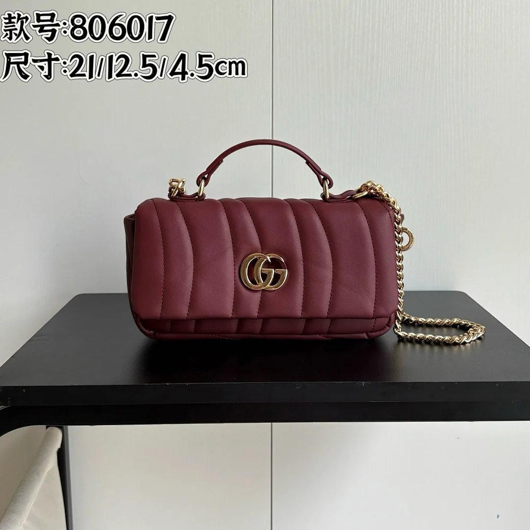 806017 - view 17