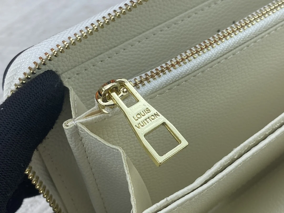 80402 - view 3