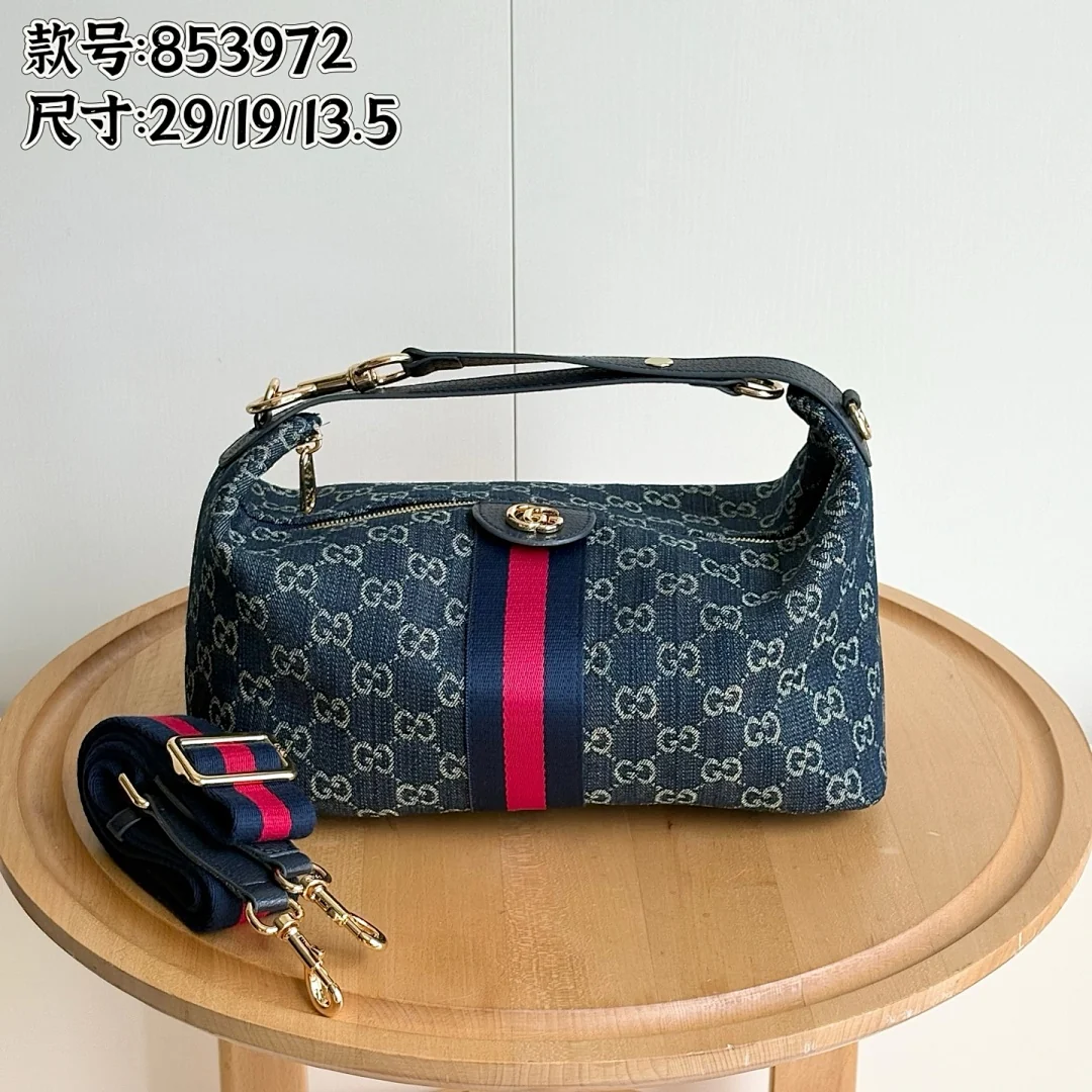 853972 - view 11