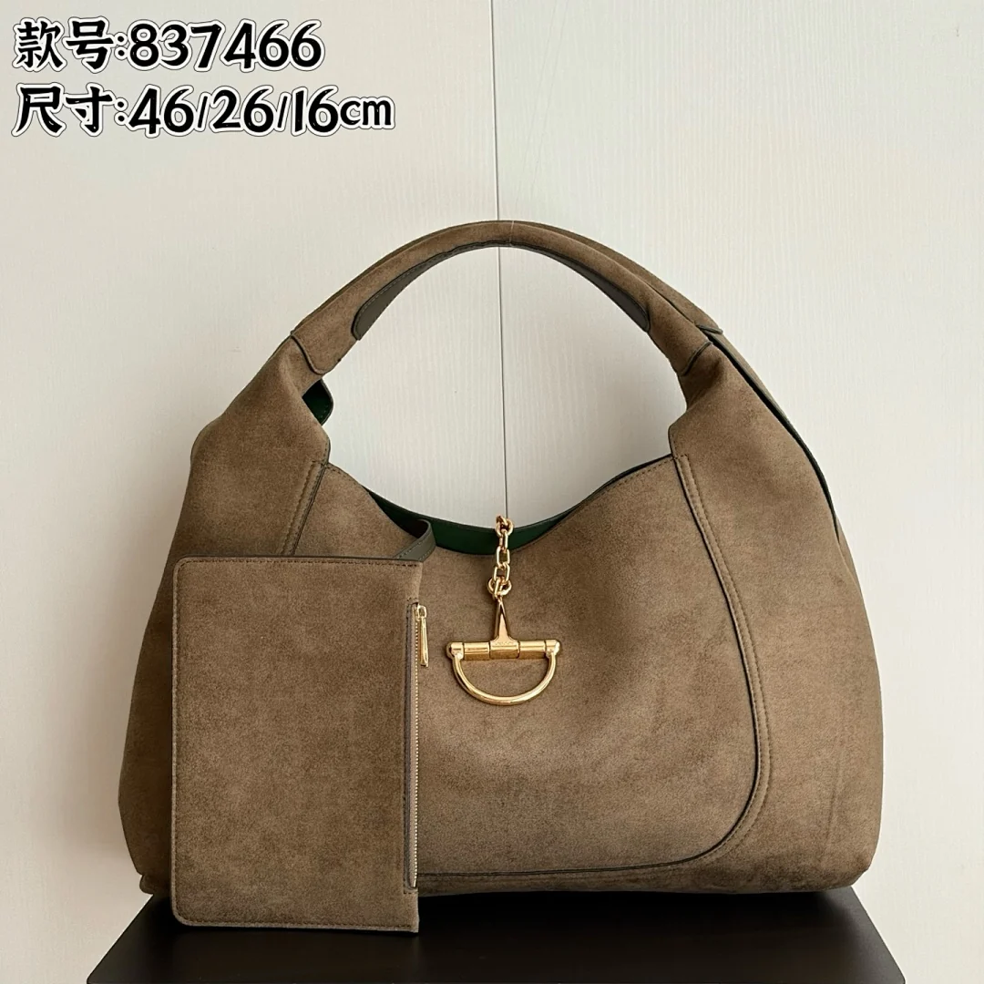 837466 - view 12