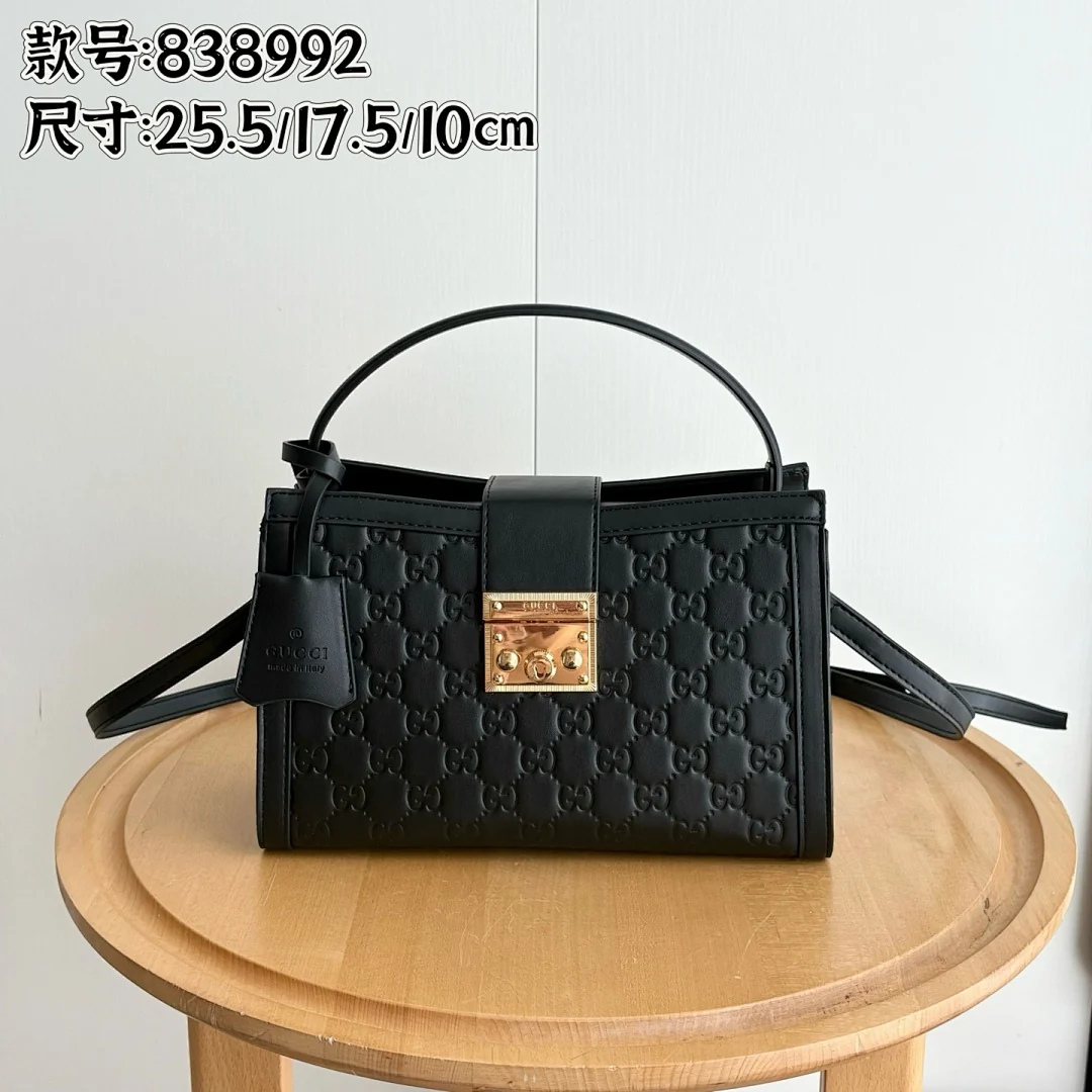 838992 - view 11