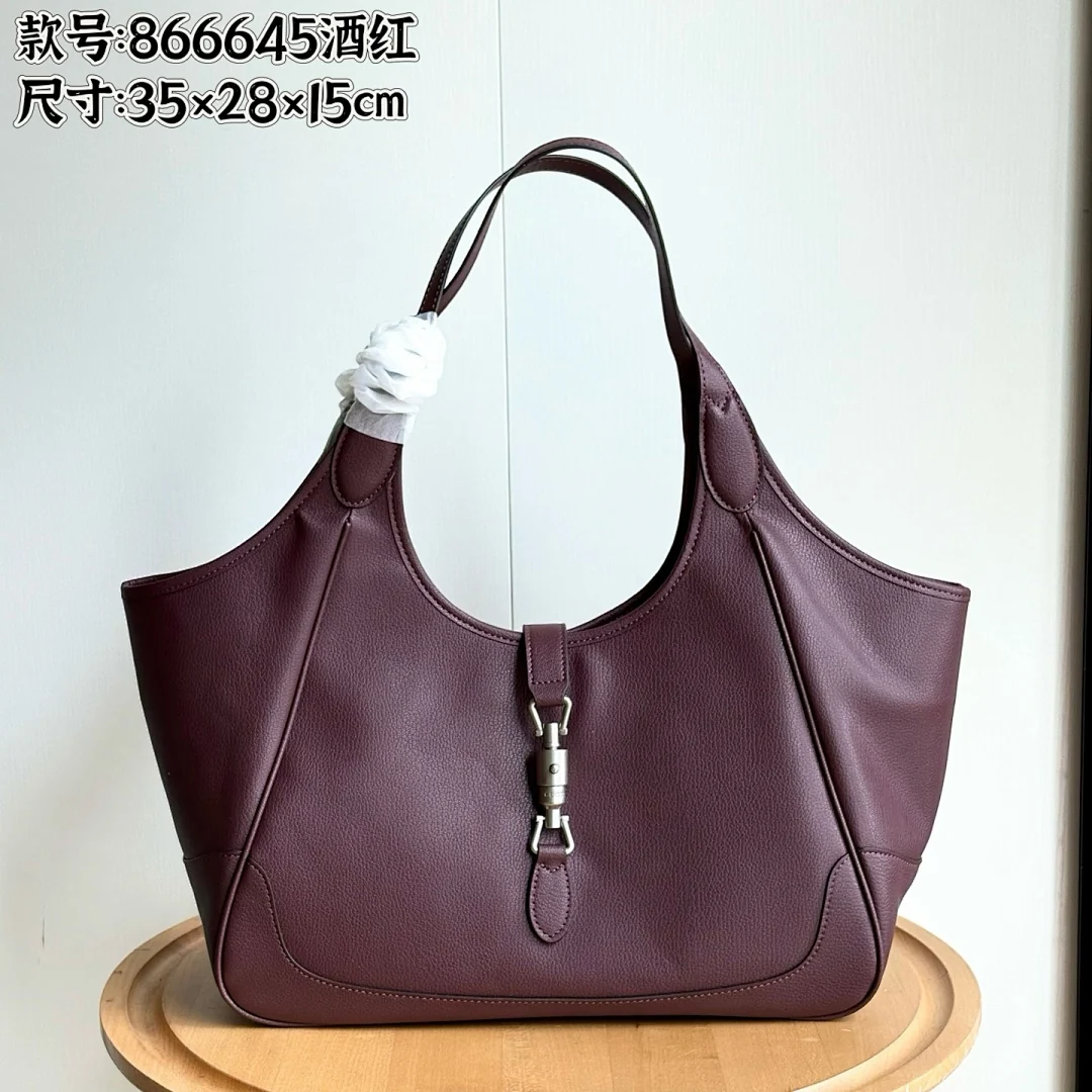 866645 - view 11