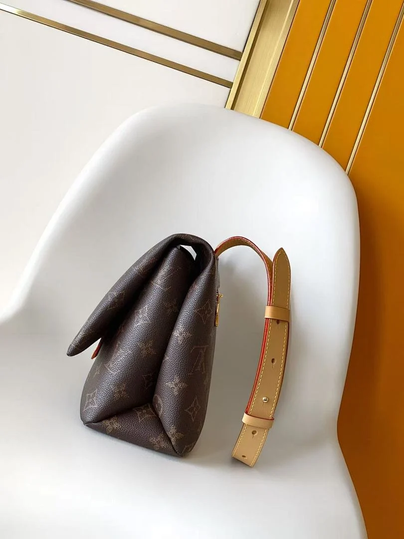 M28113#720 - view 9