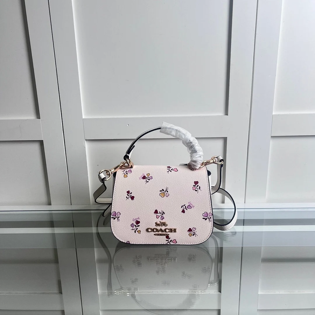 COACH - view 12