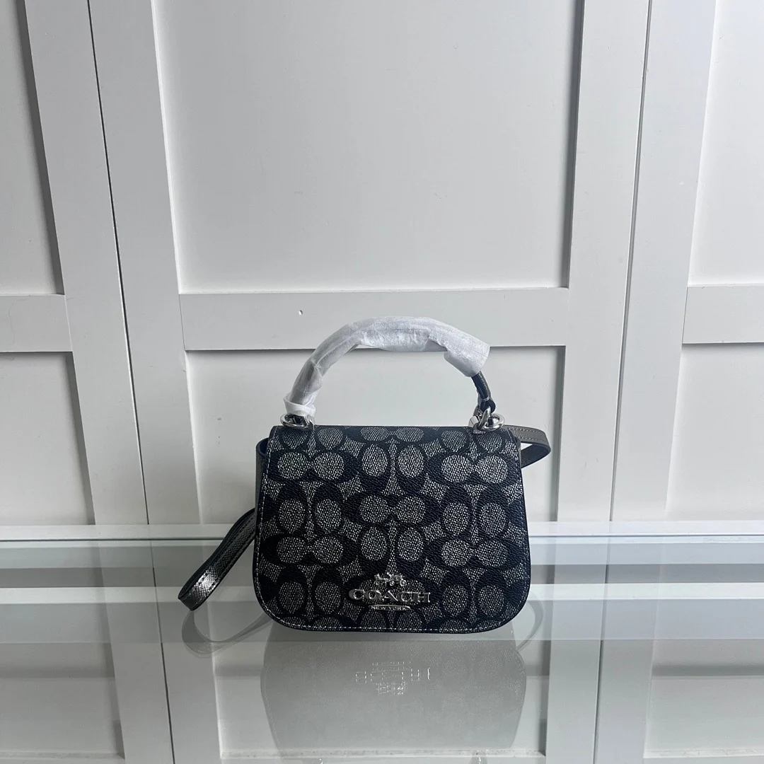COACH - view 14
