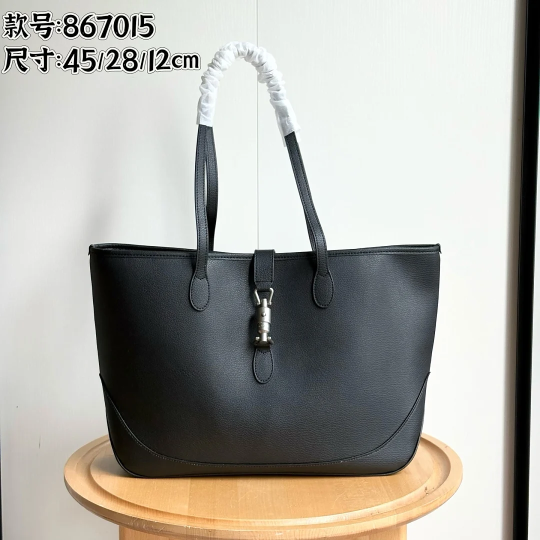 867015 - view 11
